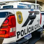Mulher é presa por suspeita de tentativa de homicídio após atropelar atual do ex em Guarabira